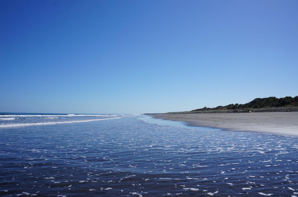 Fitzroy Beach Holiday Park 뉴플리머스 외부 사진
